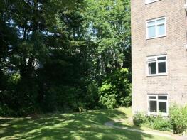 21, 5 Cleveland Court, Chine Crescent Road, Bournemouth BH2 5LG