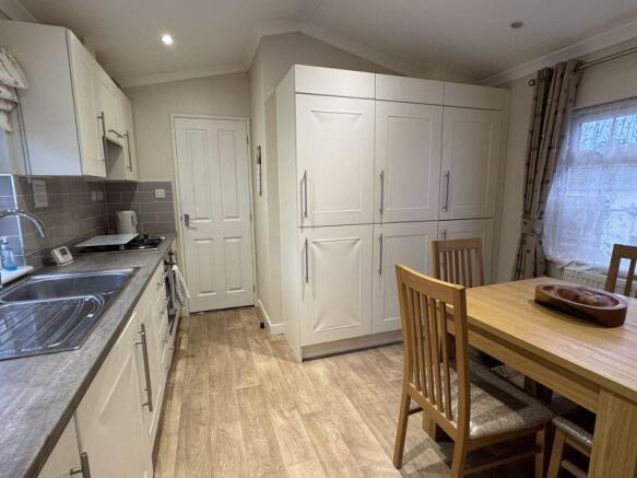 Kitchen/ Diner