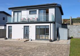 9, Upper Polmear, Par PL24 2FY