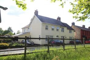 Dulais House, Llanwrda To Crugybar, Llanwrda SA19 8AA