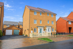 18, Fieldfare Way, Harlow CM17 0GJ