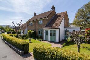35, Martell Way, Cwrt Y Gollen, Crickhowell NP8 1TJ