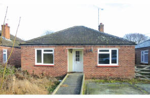 Rhoswen, Teston Road, Offham, West Malling ME19 5PD