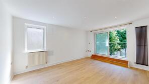 Flat 40, 15 Sail Court, Newport Avenue, London E14 2DQ