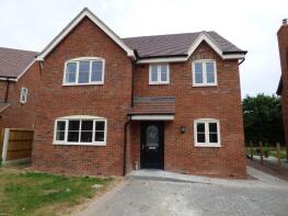 10, Farriers Court, Ellerdine, Telford TF6 6QF