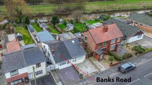 80, Banks Road, Southport PR9 8JL
