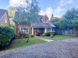 The Fynings, Coombe Road, Hill Brow, Liss GU33 7NU