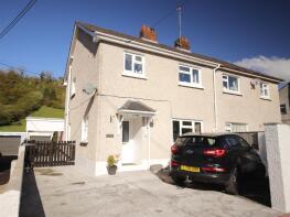 2, Y Rhoddfa, Alltwalis, Carmarthen SA32 7EB