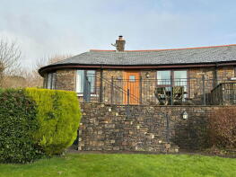 10, Green Acres Cottages, Penpillick, Par PL24 2RU