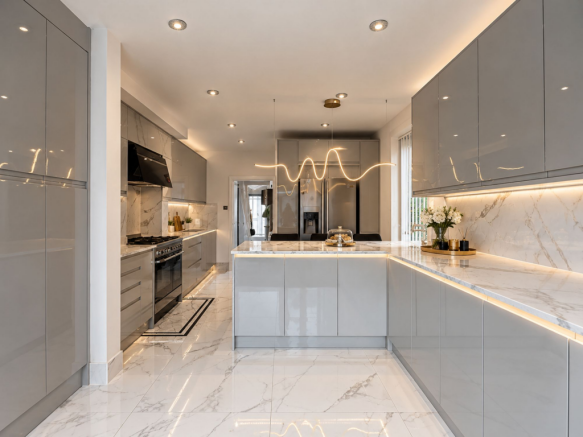 Kitchen/Breakfast Room