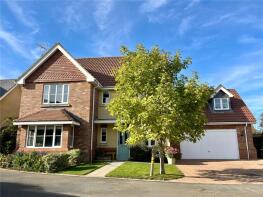 5, Hammarsfield Close, Ware SG11 1PG