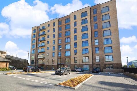 Stirling Drive, Luton