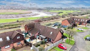 15, White Ash Glade, Caerleon, Newport NP18 3RB