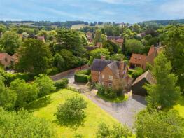 Walnut Tree House, Forest Road, Oxton NG25 0SZ