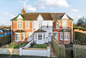 65, Highclere Road, Knaphill, Woking GU21 2PJ