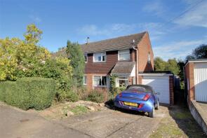 19, Bayfield Gardens, Dymock GL18 2BH