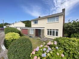 18, Parklands, Bridgend CF35 5BE