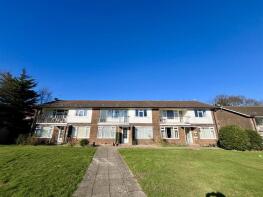 5, Fairlight Gardens, Hastings TN35 4AY