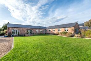 Somerset Barn, Bidwell Lane, Caldecott, Wellingborough NN9 6AR