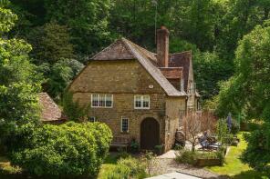 The Old Stone House, Sandy Lane, Midhurst GU29 9RH