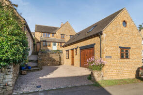 Hillside, Ivy Lane, Banbury OX15 6PD