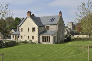Manor Farm, Mill Lane, Whitestaunton, Chard TA20 3DL