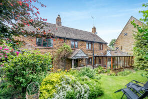 5 Rose Cottage, Blacksmiths Lane, Daventry NN11 3PF