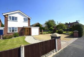 4, Hampton Crescent, Hampton, Malpas SY14 8DS
