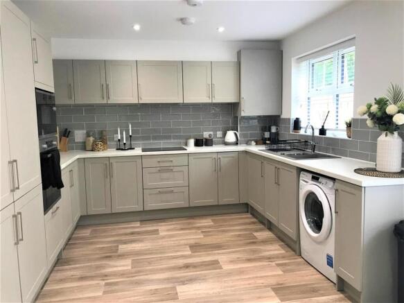 WILLOW KITCHEN.jpg