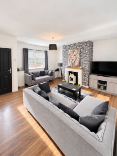 Prospect Terrace, Bury, BL8