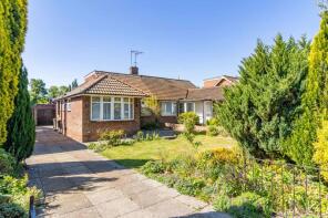 35, Dewlands, Godstone RH9 8BS