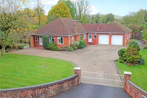 Linden, The Street, Devizes SN10 2LD