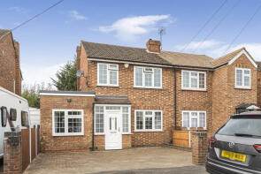 60, Laytons Lane, Sunbury-on-thames TW16 6LR