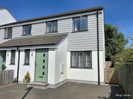 4, Parc An Dowr Gardens, Parcandowr, Truro TR2 4FT