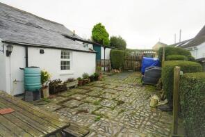 Little Penhale, Trewarmett Hill, Trewarmett, Tintagel PL34 0ET
