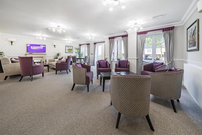 Owners Lounge (2).jpg