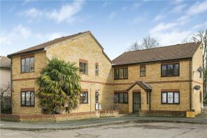 1, 28 Foxleigh Court, New Road, Staines-upon-thames TW18 3DH