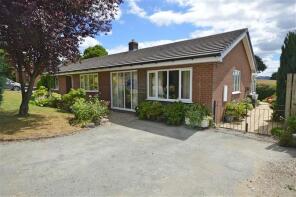 9 Swnynant, Maes Y Cwm, Llanwnog, Caersws SY17 5JL