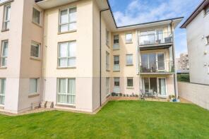 25, Elderslie Gardens, Largs KA30 8FD