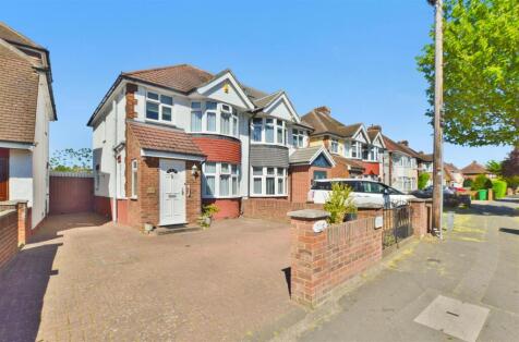 Stoke Poges Lane, Slough
