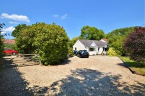 Red Roofs, Stoke Hill, Stoke St Mary, Taunton TA3 5BU