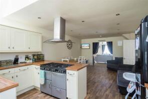 Chelston, Northside Road, Withernsea HU19 2RS