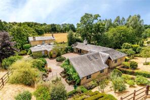The Lodge, Redhall Lane, Rickmansworth WD3 4LU