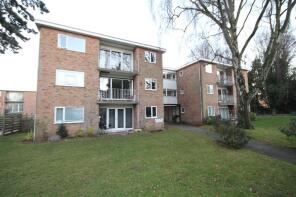 32, Holt Court, Halifax Close, Coventry CV5 9NZ