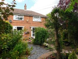 6, Gunby Road, Skegness PE24 5HT
