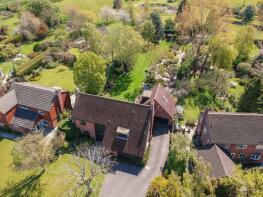 Leverets, Road Running Through Garford, Garford, Abingdon OX13 5PF