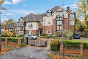 Flat 3, 34 Argent House, The Avenue, Pinner HA5 4EH