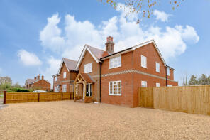 4, New Cottages, Unnamed Road From Burghfield Road To New Cottages, Burghfield, Reading RG30 3RH