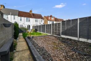 92, Eastcourt Lane, Twydall, Gillingham ME8 6HG