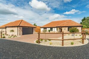 4, Kemp Meadow, Attleborough NR17 1TZ